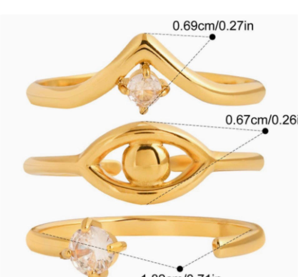 The Solaia Ring Stack