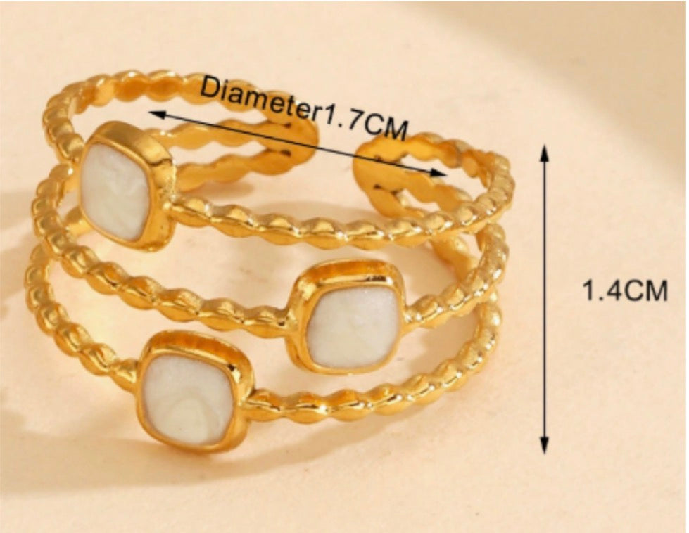 The Ismera Ring