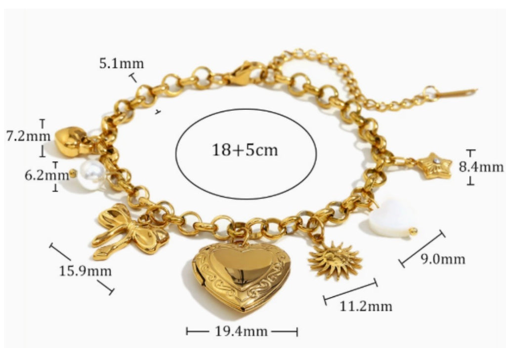 The Chunky Charm Bracelet