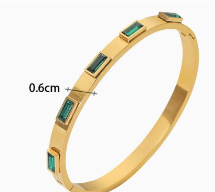 The Esmerine Cuff