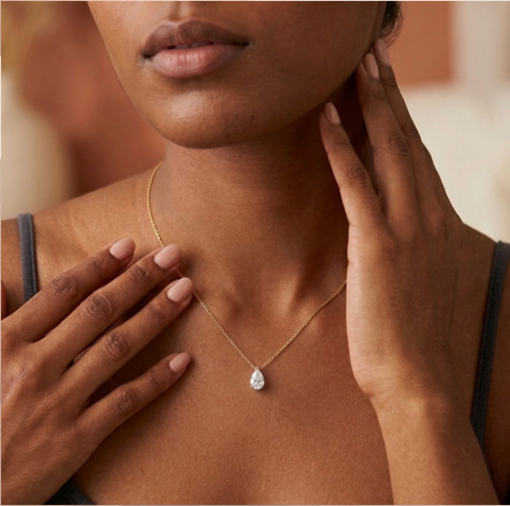 The Aurelia Teardrop Necklace